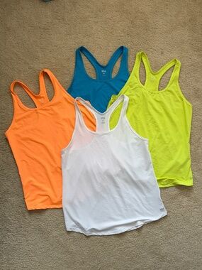 Bundle of 4 DSG Racerback Tank Tops Size Medium